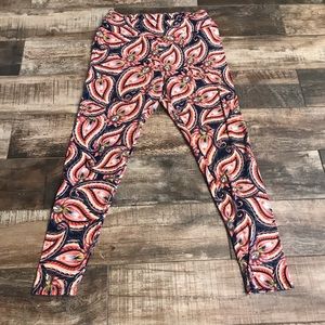 LuLaRoe tall and curvy leggings